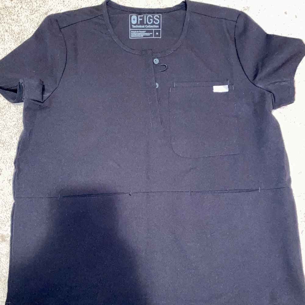 Figs Zaria scrub top
